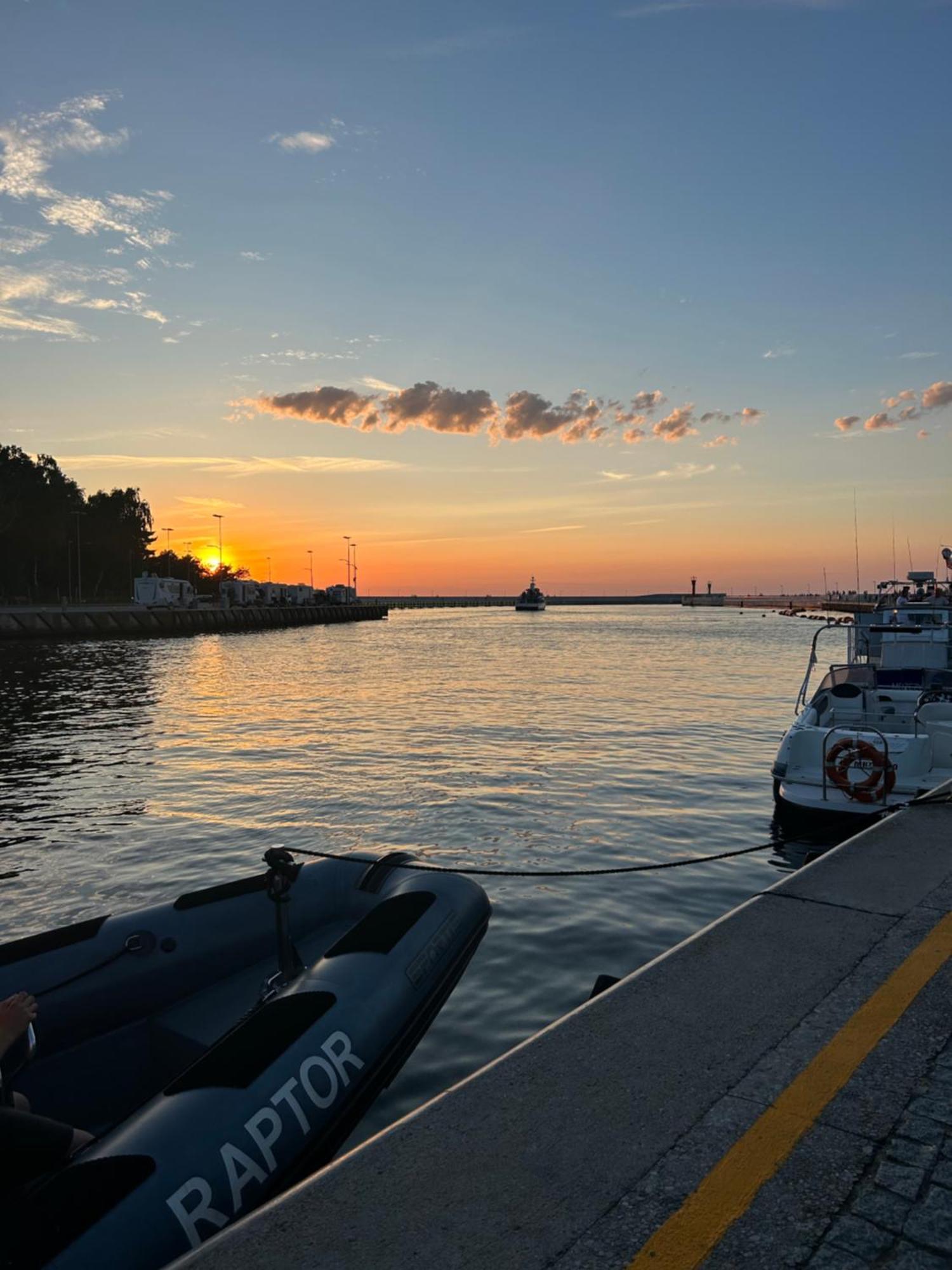 Domki Promyk Mrzeżyno Exterior foto