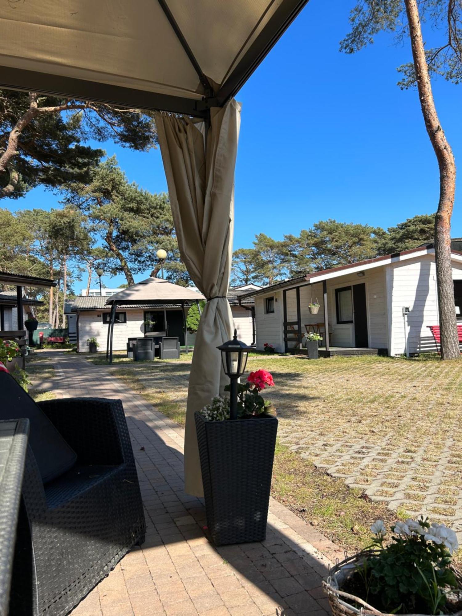 Domki Promyk Mrzeżyno Exterior foto